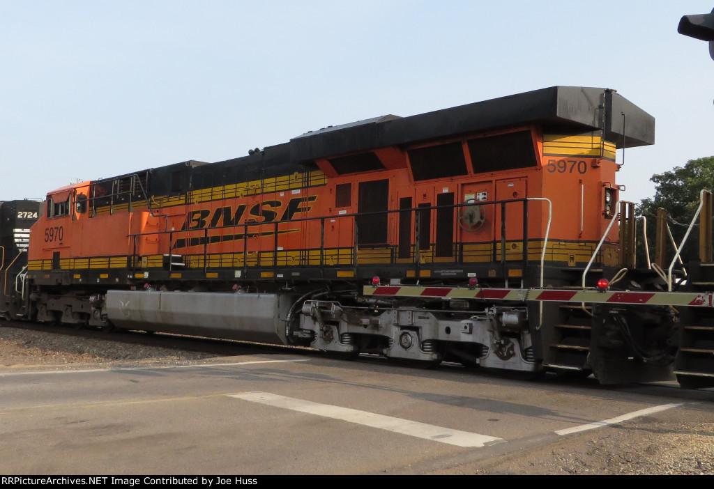 BNSF 5970